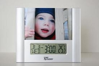 LCD Clock Thermometer & Photo