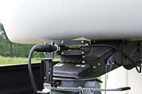 Fifth Wheel Auto-Connect System